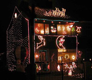 Christmas.house.arp.750pix.jpg